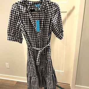 New with tags, never worn. Draper James black & white dress. Super cute! Sz 14